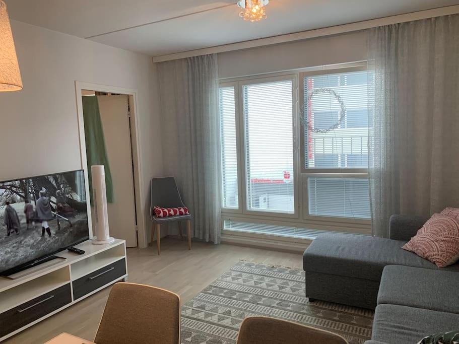 Uusi Tilava Kaksio Jyvaskylan Ydinkeskustassa 53 M2 Apartment ภายนอก รูปภาพ